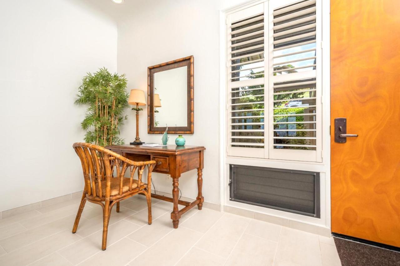 KBM Resorts FREE CAR Kapalua Bay Villa Oceanfront 1-Bedroom Condo Beautifully Remodeled KBV-28G2 - B&B