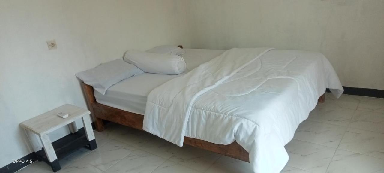 The GARE'S VILLA MANDALIKA 2 - B&B