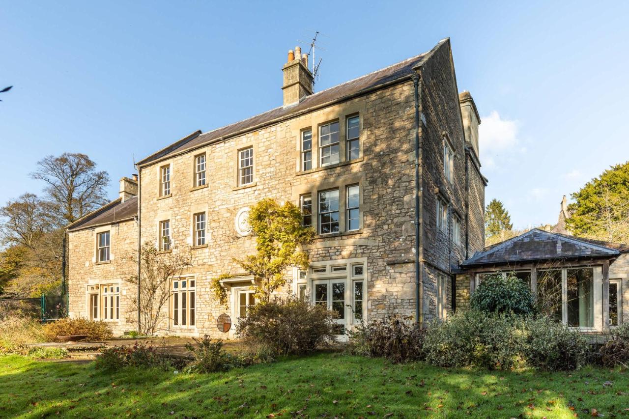 Georgian House with Garden Views & Tennis Court - B&B