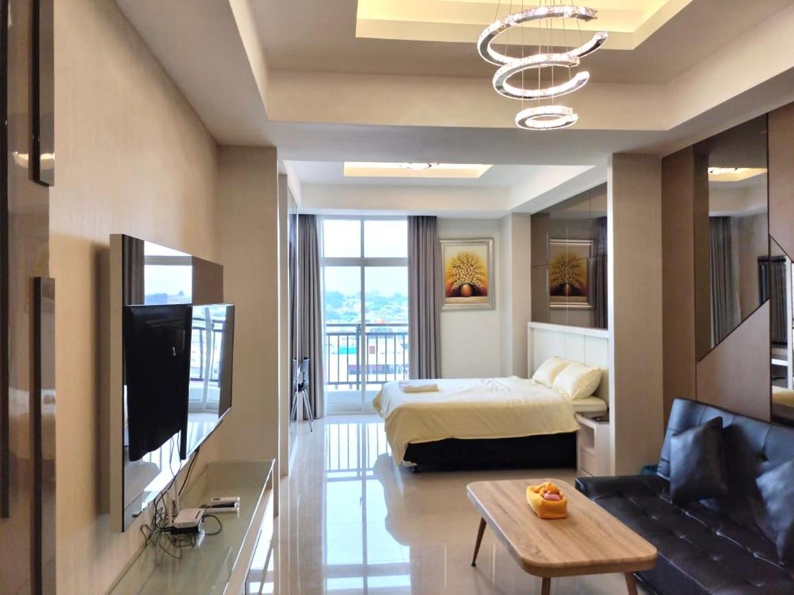 Wiwi Formosa Residence - Kitchen-Balcony-Netflix - Bed and Breakfast