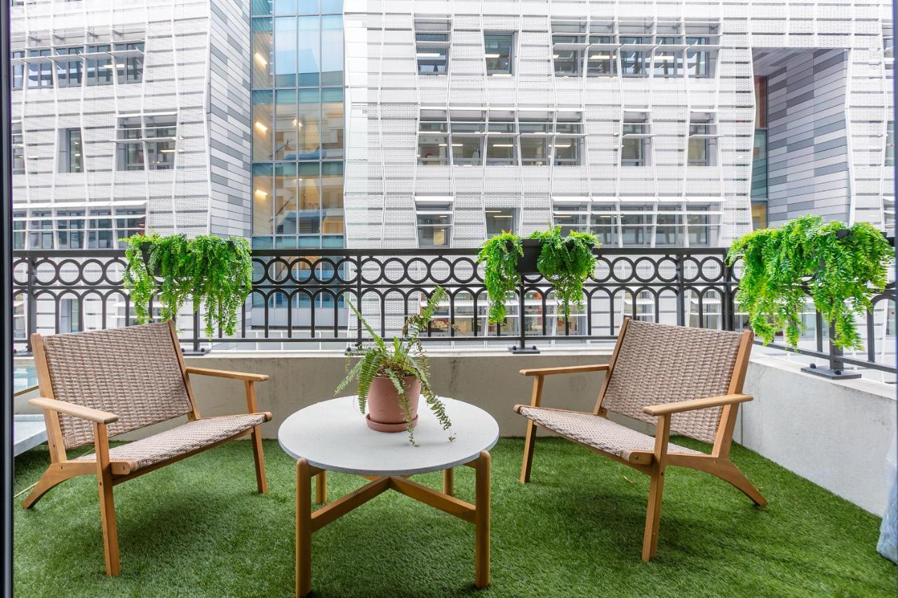 Oasis Lumineux and the Natural Home a Paris - 8 PAX - 2BR - B&B