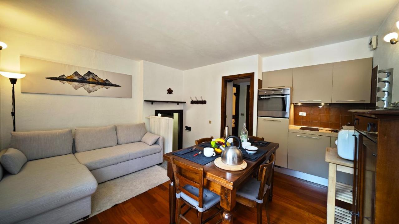 Hostdomus - Casa Grangesises - B&B