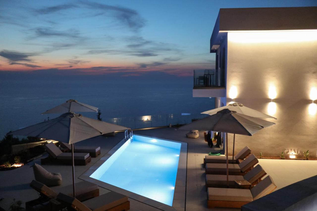 Calma Suites Lefkada - Chambres d’hôtes Athánion