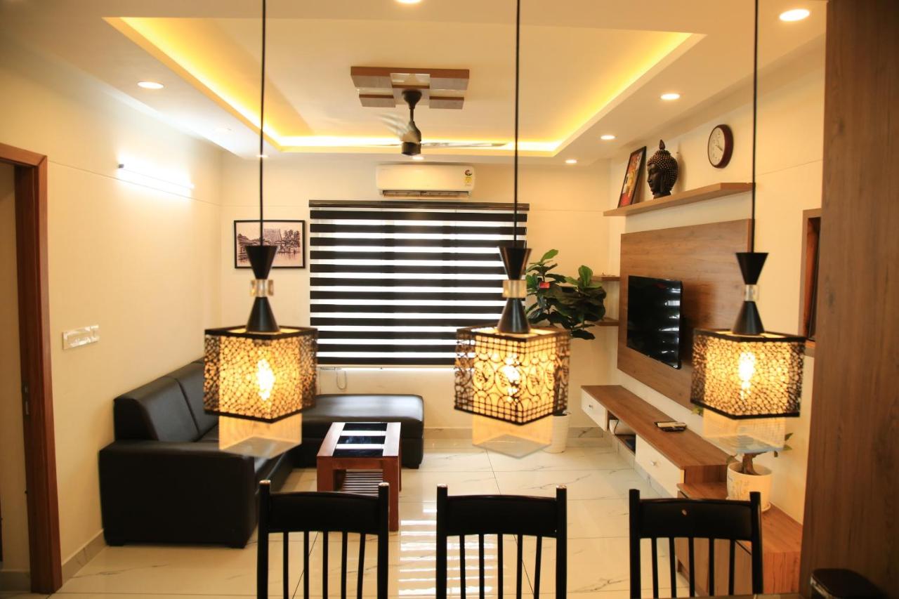 The Golden Grotto - Bed and Breakfast