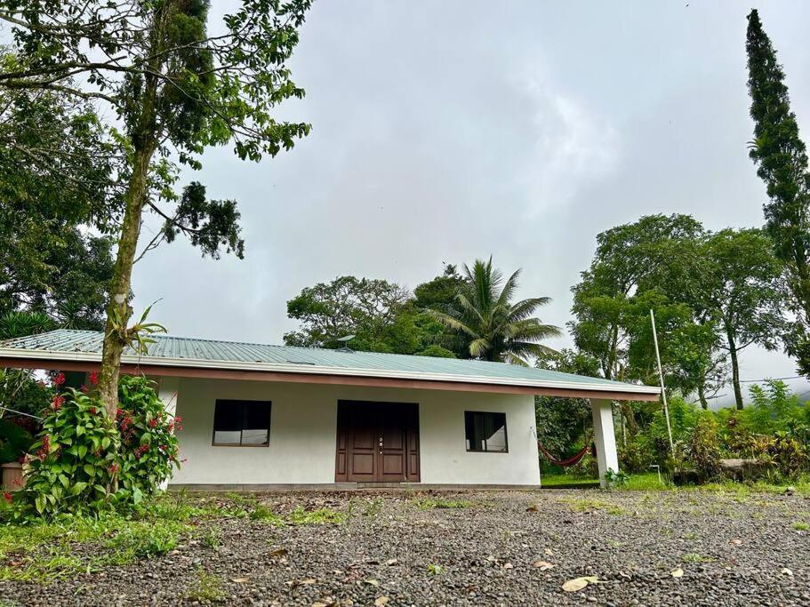 Miravalles Country House - B&B Guayabal