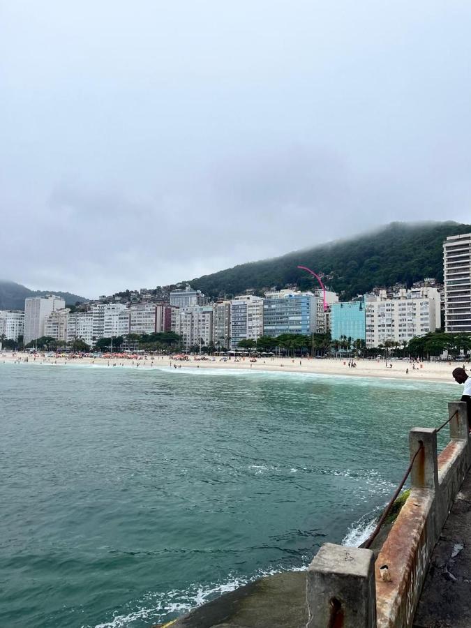 Leme 904 - Novo e completo a 1 min a pé da praia de Copacabana - B&B
