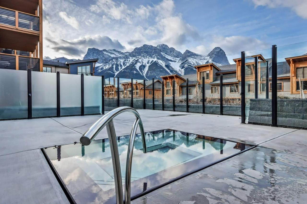 Alpine Serenity in Canmore - B&B Canmore