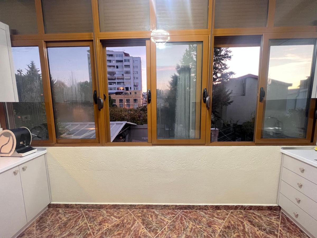 Mandi Apartament - B&B