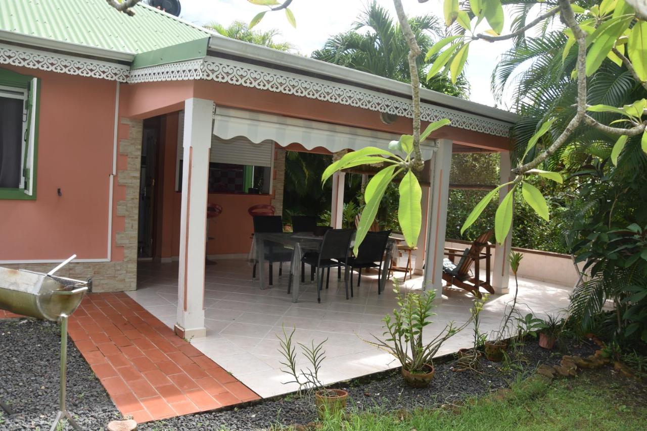 Gite d'arles Bungalow "La Rose" - B&B
