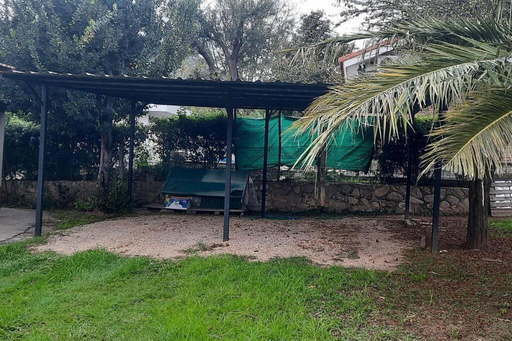 Las Camelias - chalet zona centro, aerosillas - B&B
