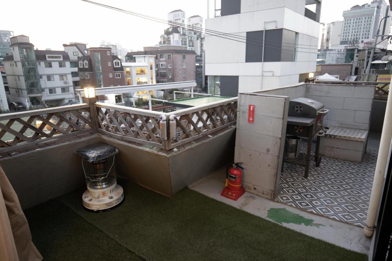HAN HOUSE Rooftop 4br and 3bath BBQ - B&B