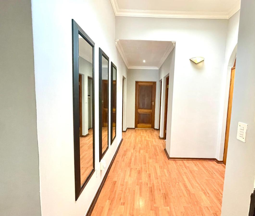 BB Hers Cheesy - B&B Midrand