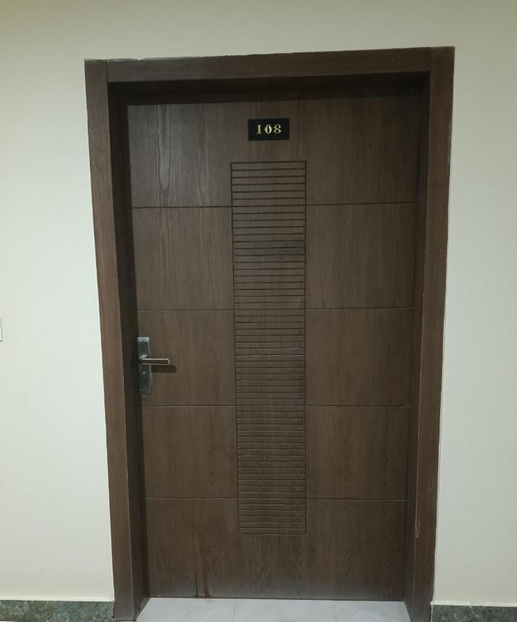 One-Bedroom Family Apartment