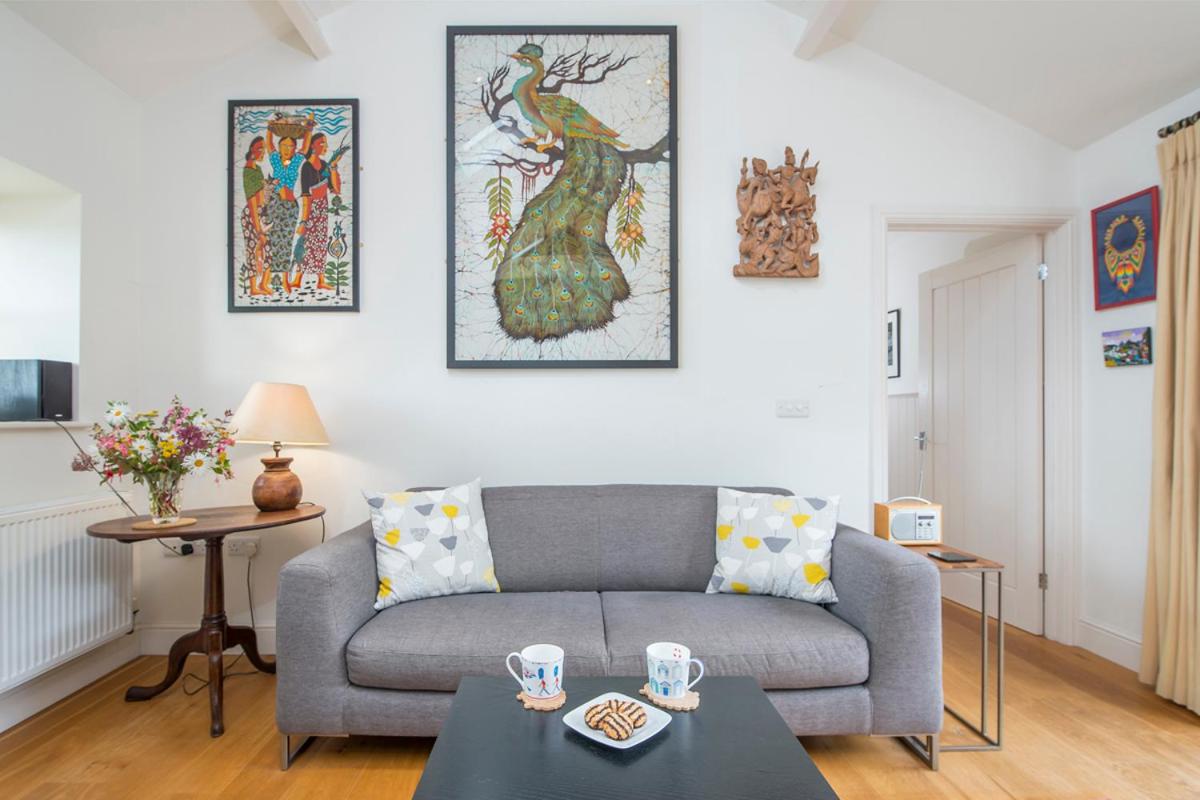 The Longhouse - B&B Amroth