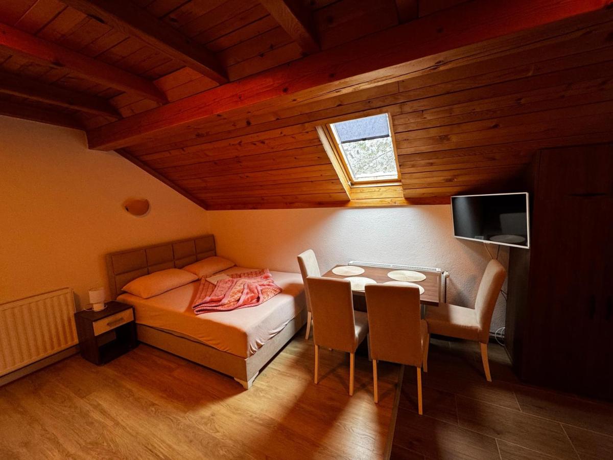 Ljubav - B&B
