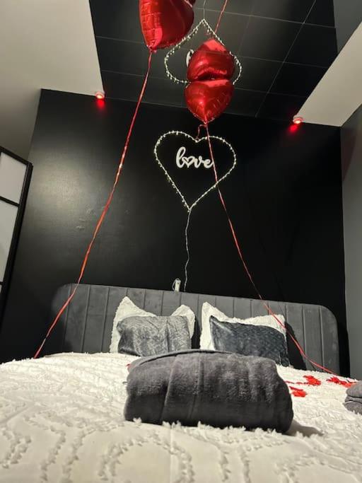 Love-cocon sur mantes sur mante - Bed and Breakfast