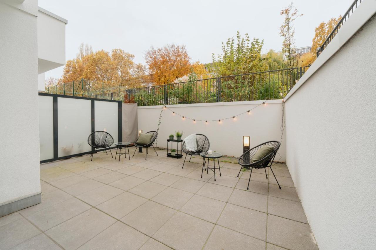 Homely Berlin - Huge Terrace, Modern, Quiet, Near Kudamm - B&B