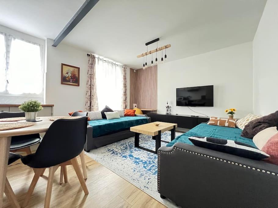 Proche de Paris, parking privé - Ferienwohnung