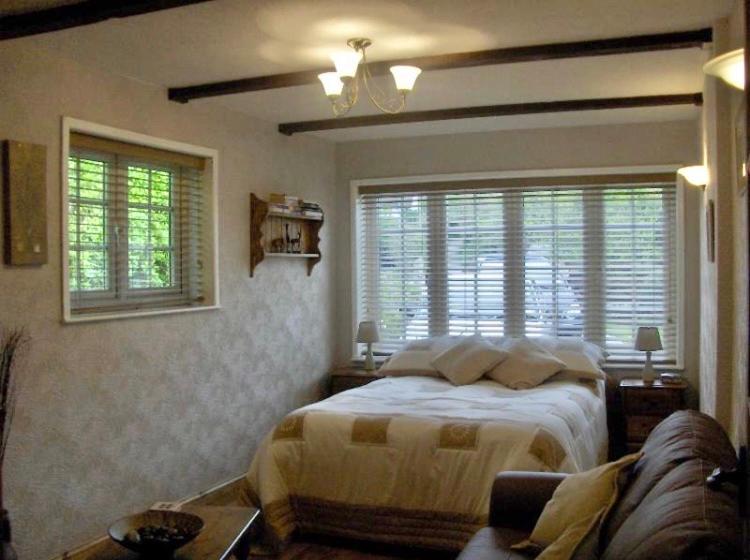 Apartment in lovely village - Chambres d’hôtes
