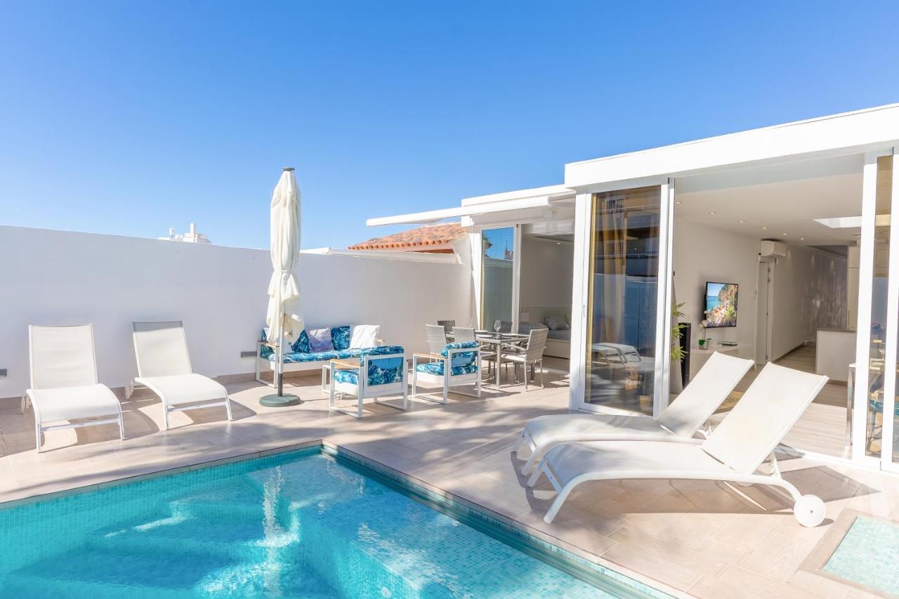 Bungalow with private pool - Ferienwohnung