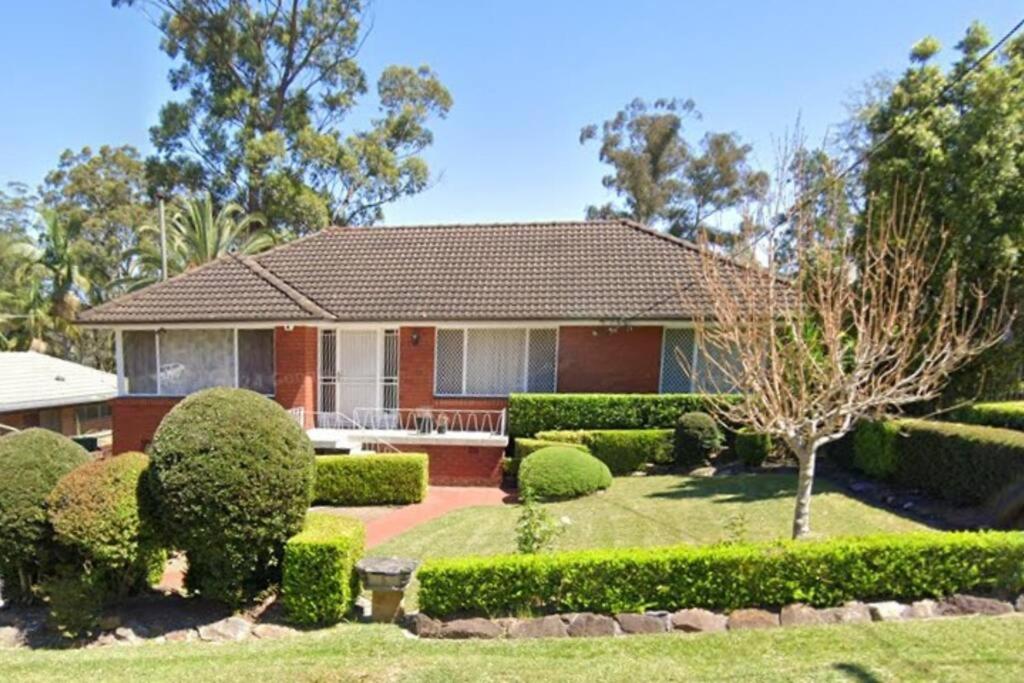 Spacious Family 4BR with Pool Perfect for Groups - B&B