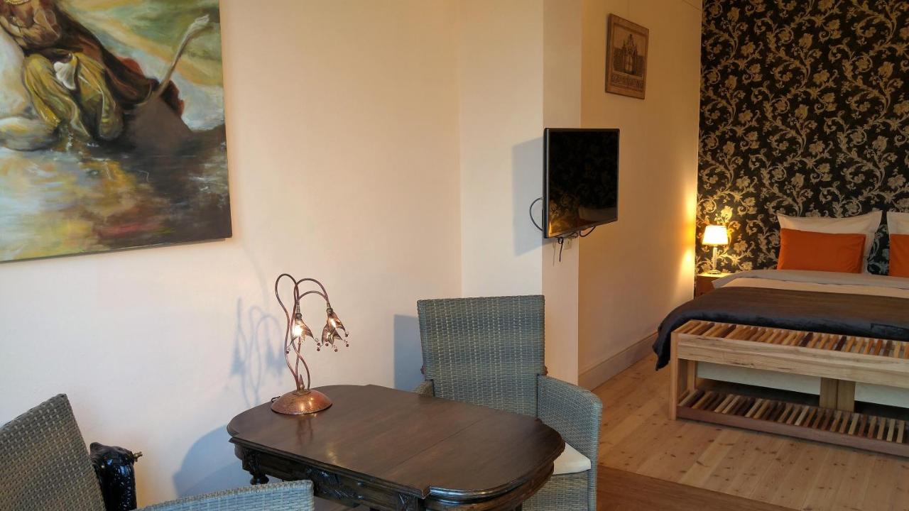 Suite mit Gartenblick