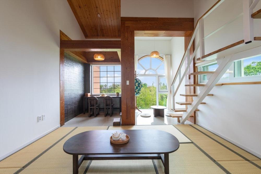 Gangneung Mirabell Spa Pension - B&B