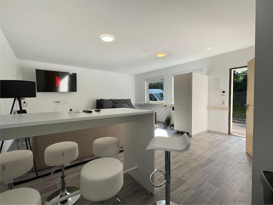 Studio Apartment für 6 P mit Sonnenterrasse - Bed and Breakfast