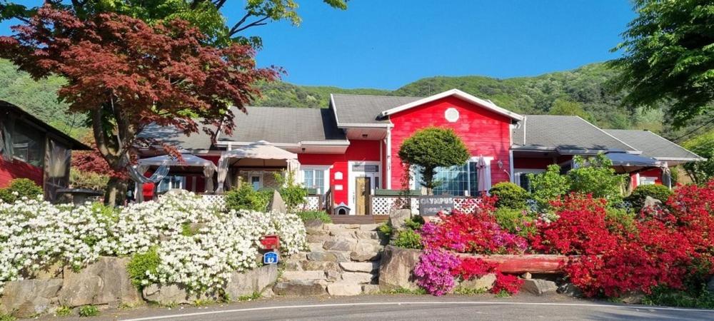 Hoengseong Olympus Pension - B&B Hoengsŏng