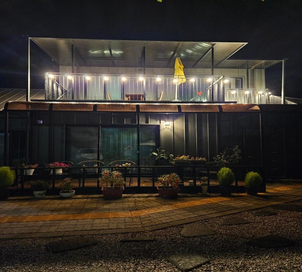 Namyangju Pension - B&B Hwaseong-si