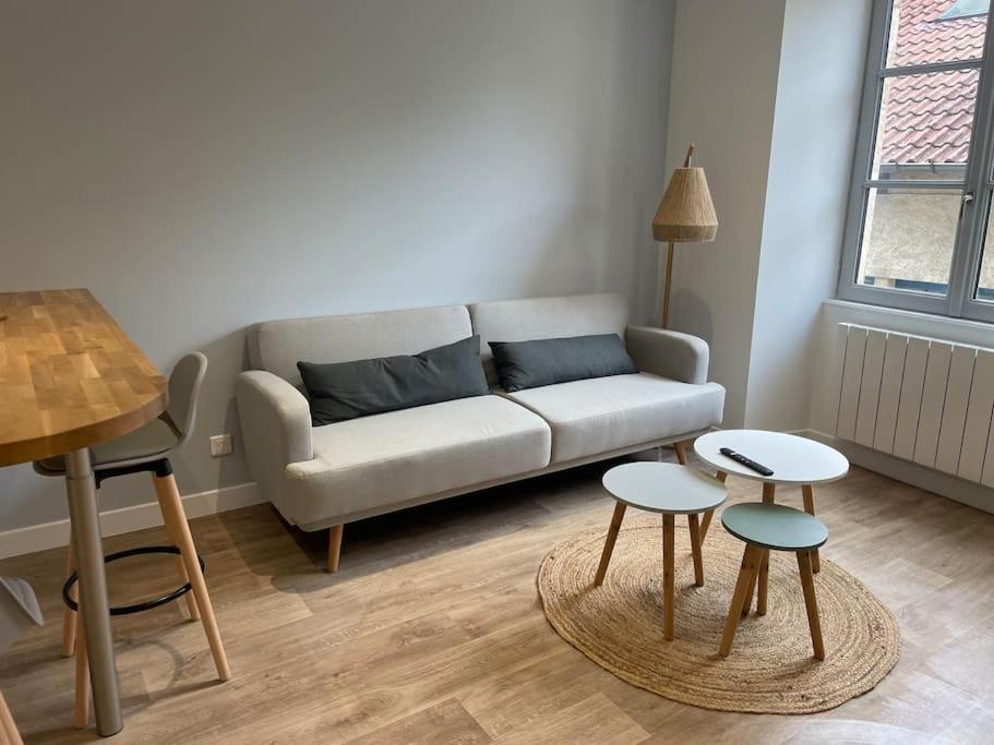 Appartement neuf plein centre - Ferienwohnung