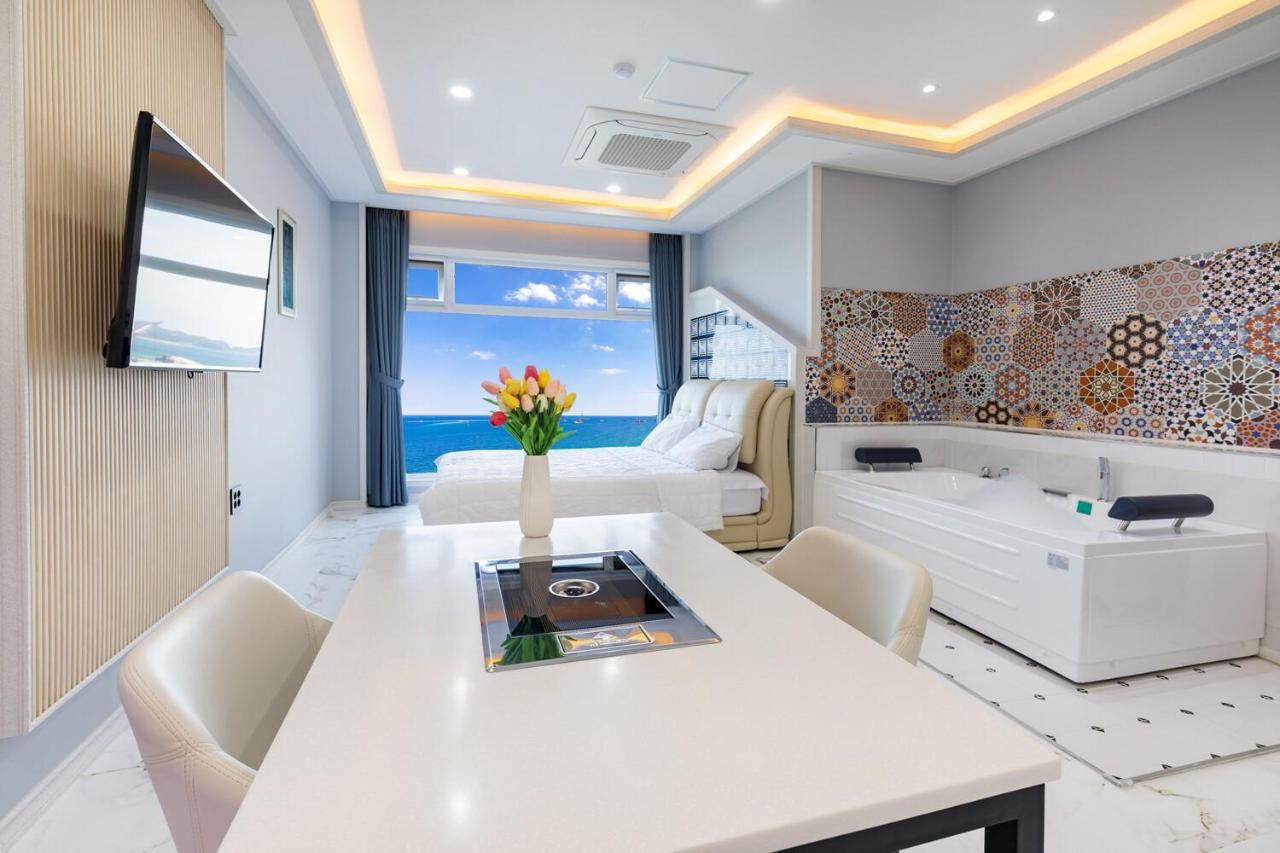 Chambre Double - Vue sur Mer 2