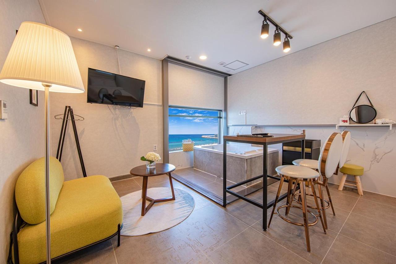 Double Room 2