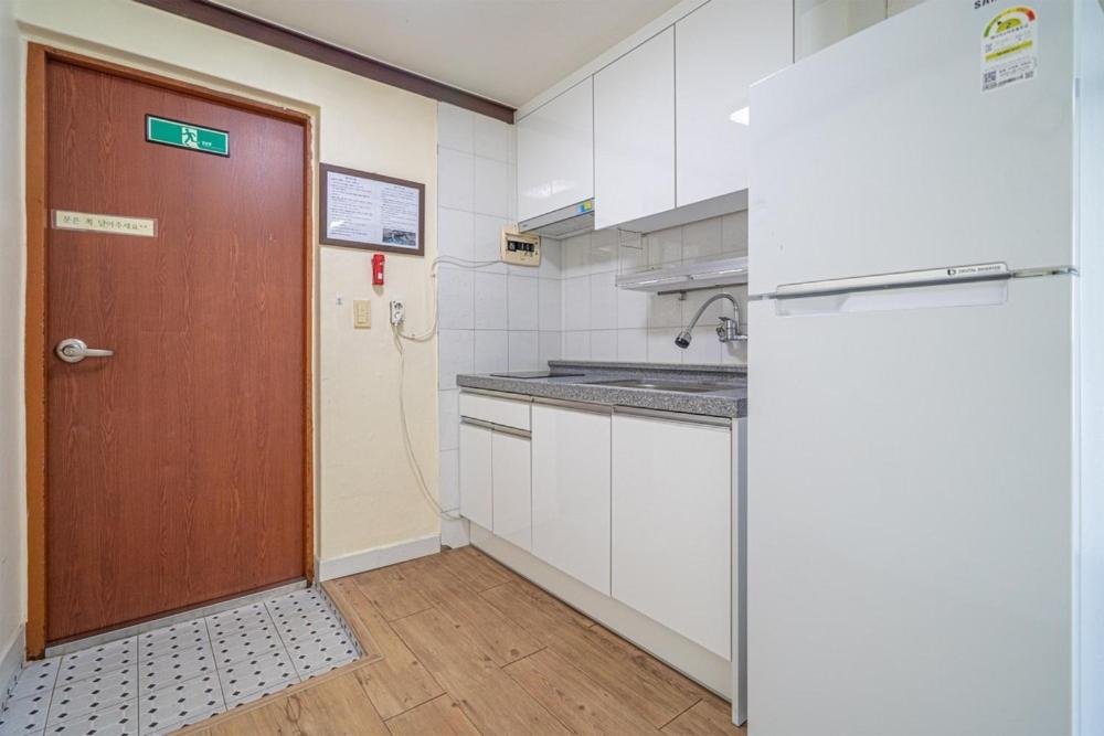 Double Room with Sea View 2