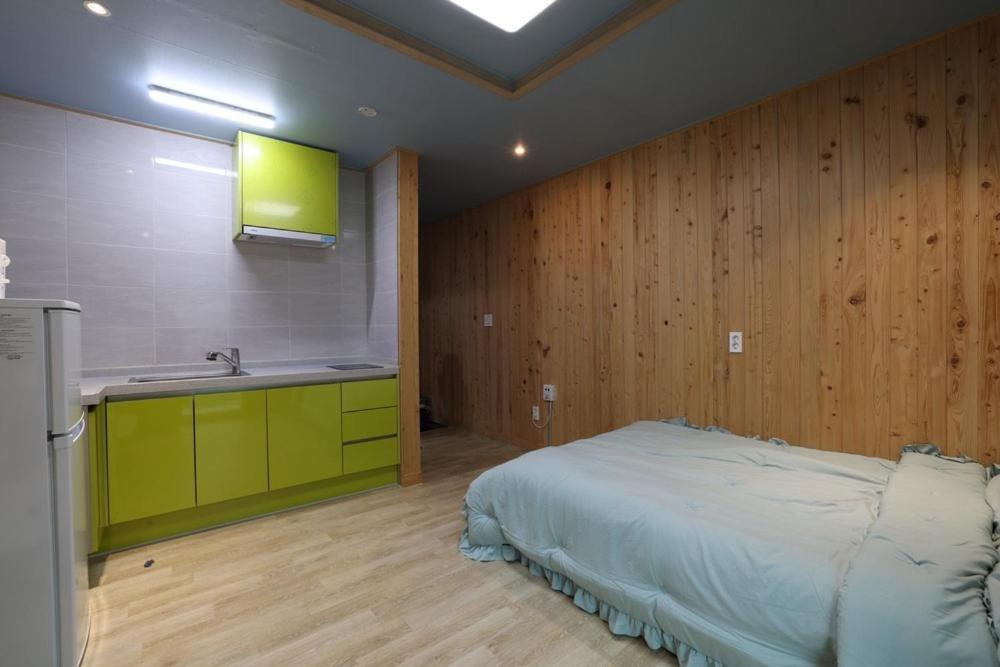 Double Room 2
