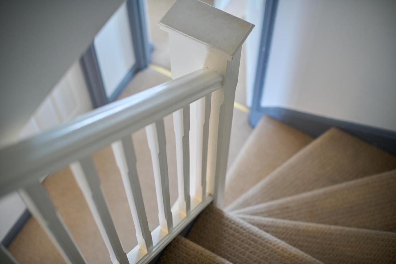 NEC Exhibitor Home, Stay near Birmingham Airport - Ferienwohnung