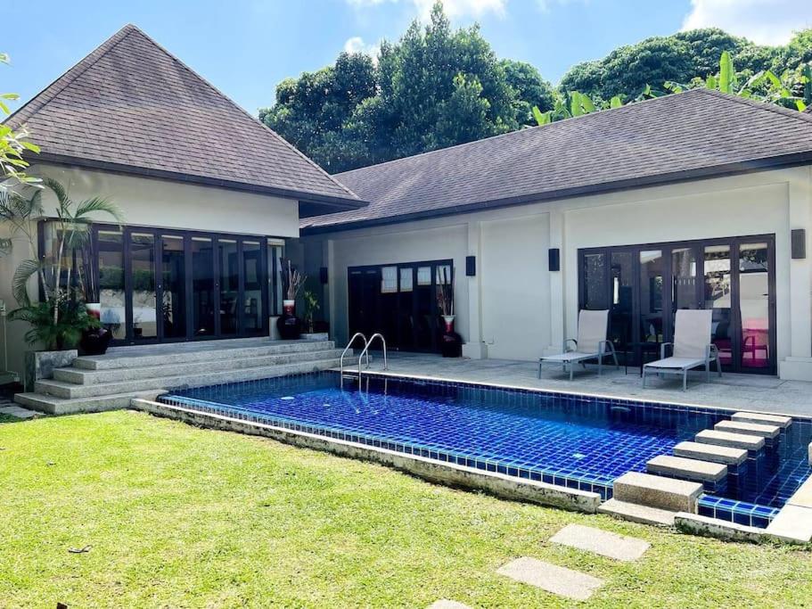 Villa Mandaya Thai Villa in the Heart of Rawai - B&B