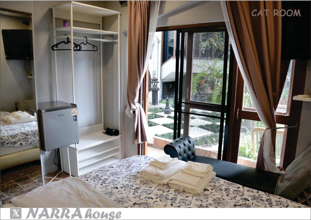 Twin Room with Private Bathroom