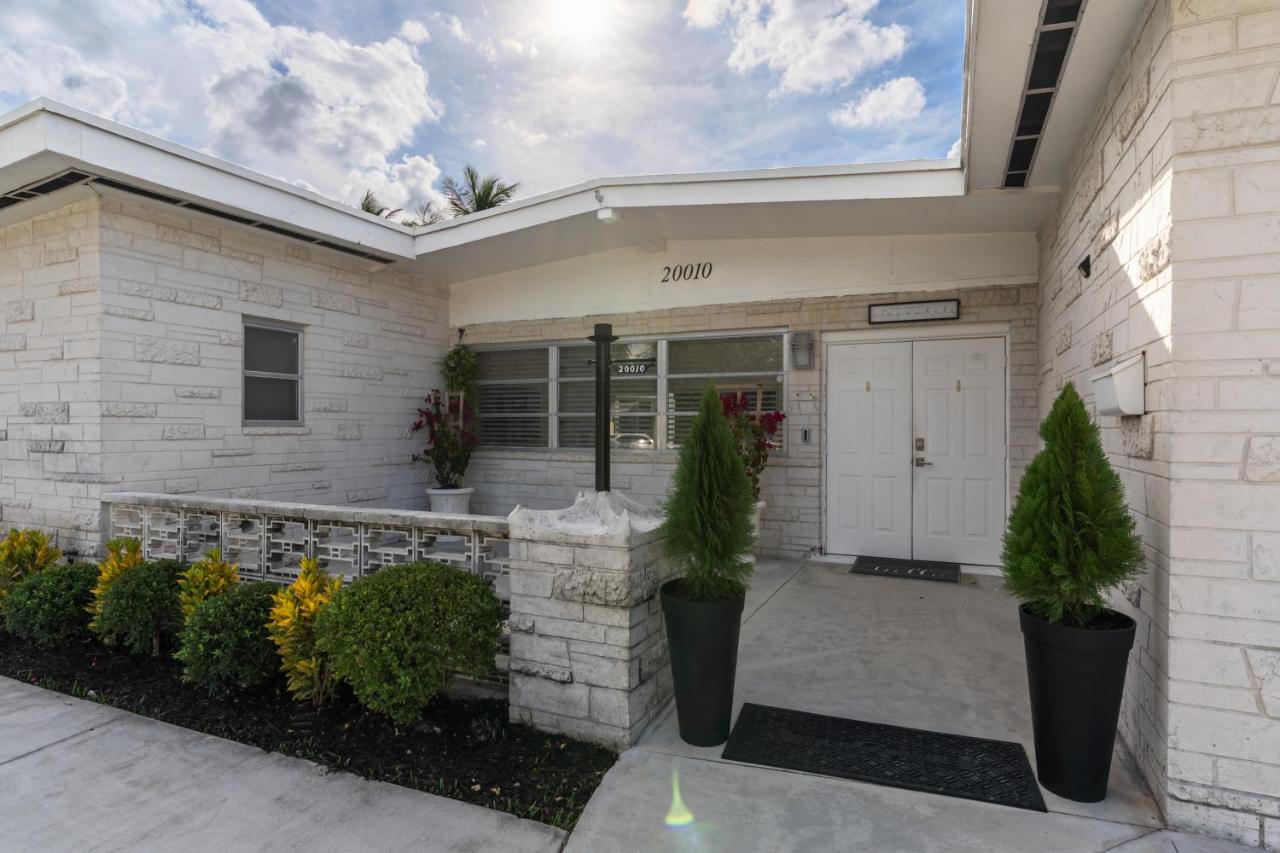 Lux Miami Villa - 10mn to Beach - Chambres d’hôtes North Miami Beach