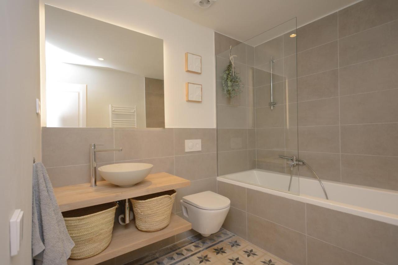 Five-Bedroom Premium Apartment