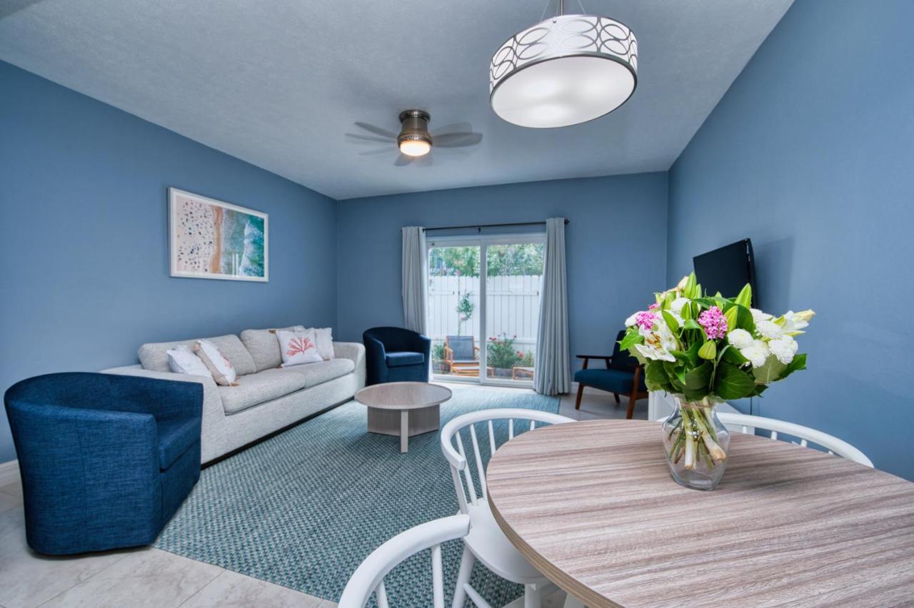 Beach Bliss by 7M Beach - Bed and Breakfast West Bay