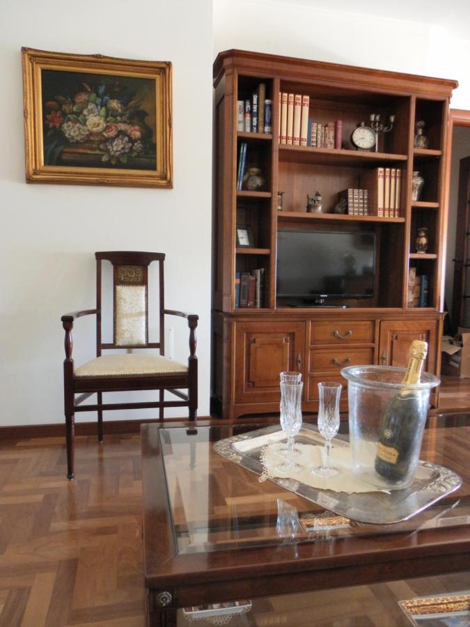 Ti & To - Ferienwohnung Cagliari