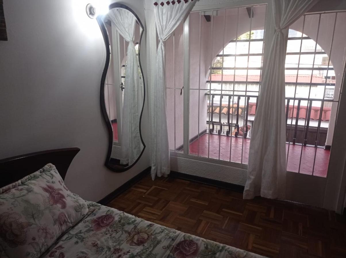 Deluxe Room (1 adult + 1 child)