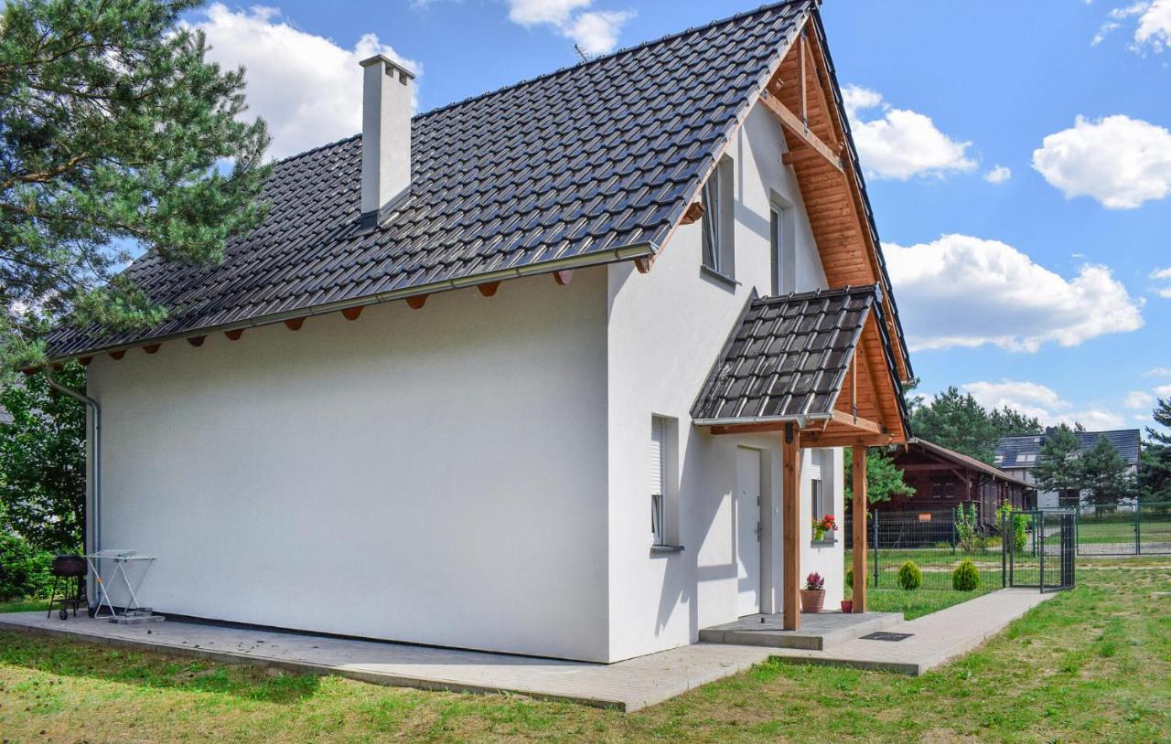 2 Bedroom Gorgeous Home In Niesulice