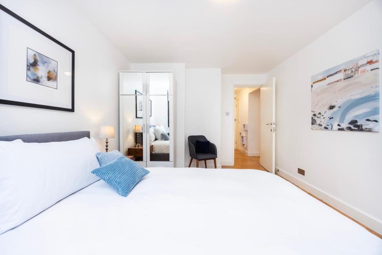 Stunning 2Bed in Soho,Steps from Piccadilly Circus - B&B