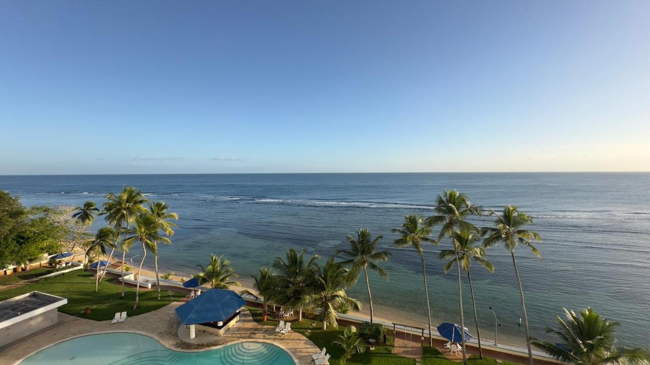 Three-Bedroom Apartment with Water View