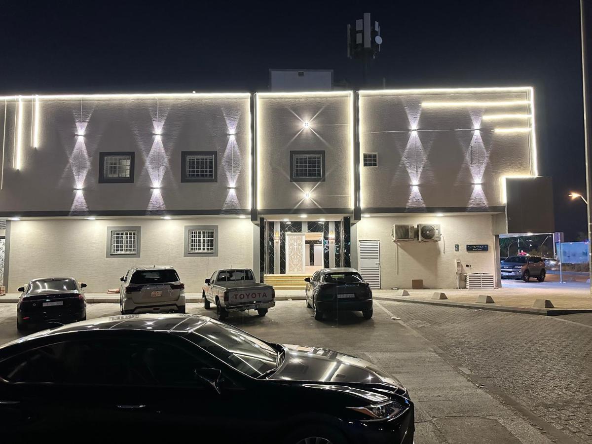 Private Entrance, Private Yard - مدخل خاص ستوديو حي الربيع - B&B