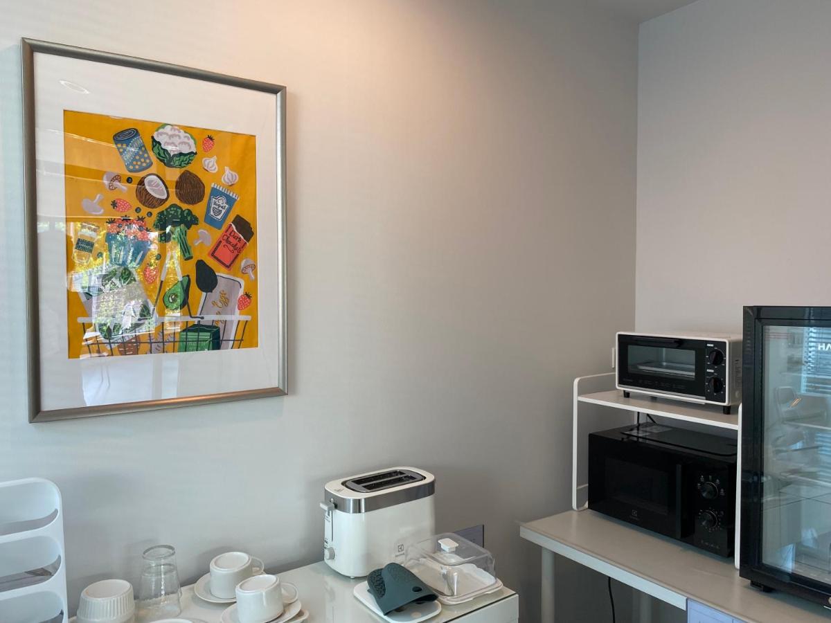 THE CELESTRAIL Check-In by Appointment Only Non-Hotel Private Apartment Onnut BTS - B&B