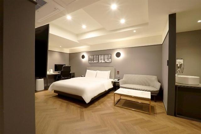 Doppelzimmer 7
