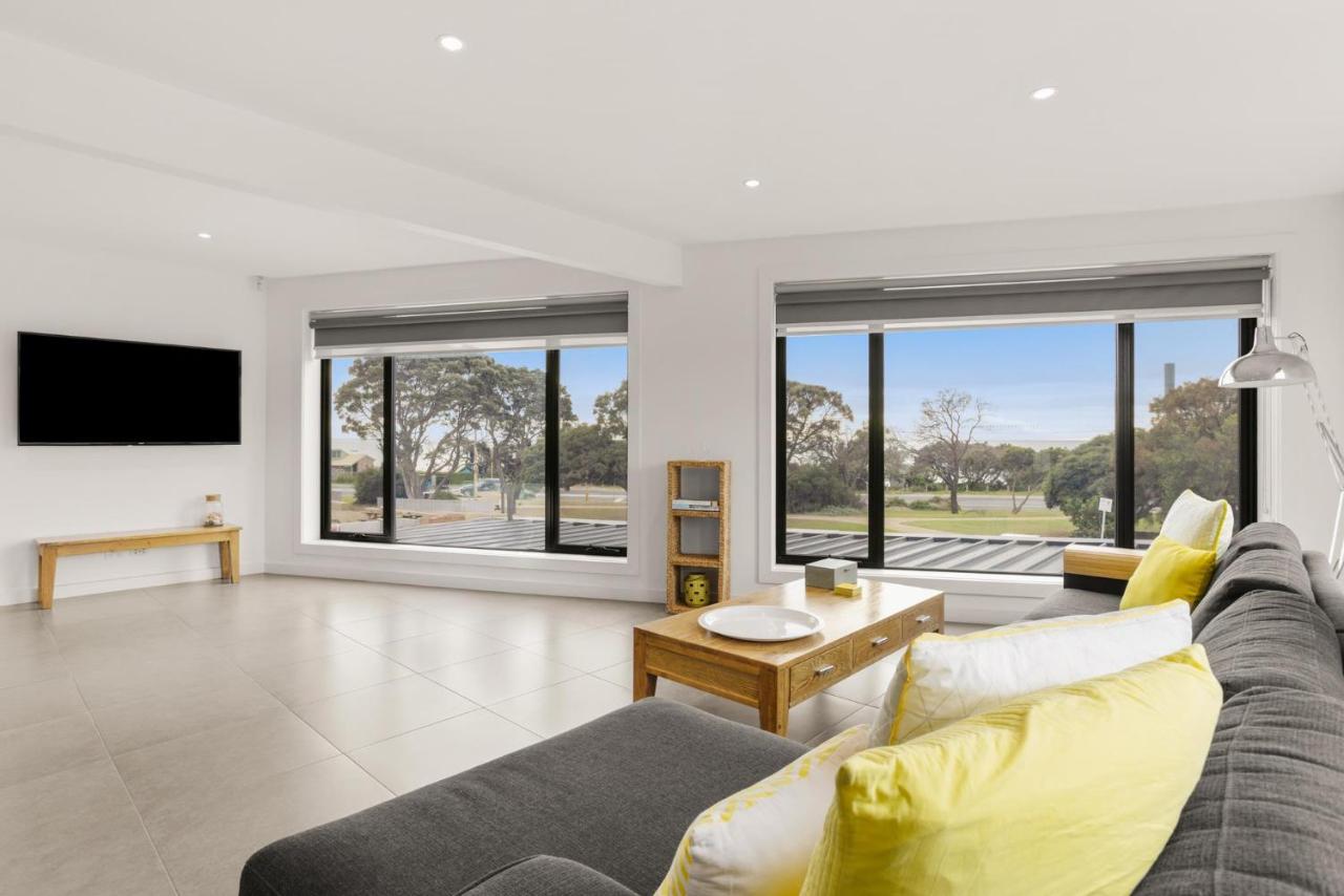 Apartment 2815 – Bay Views in The Village - B&B